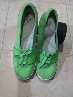 Puma Women's Bright Green Canvas Slip-On Loafers